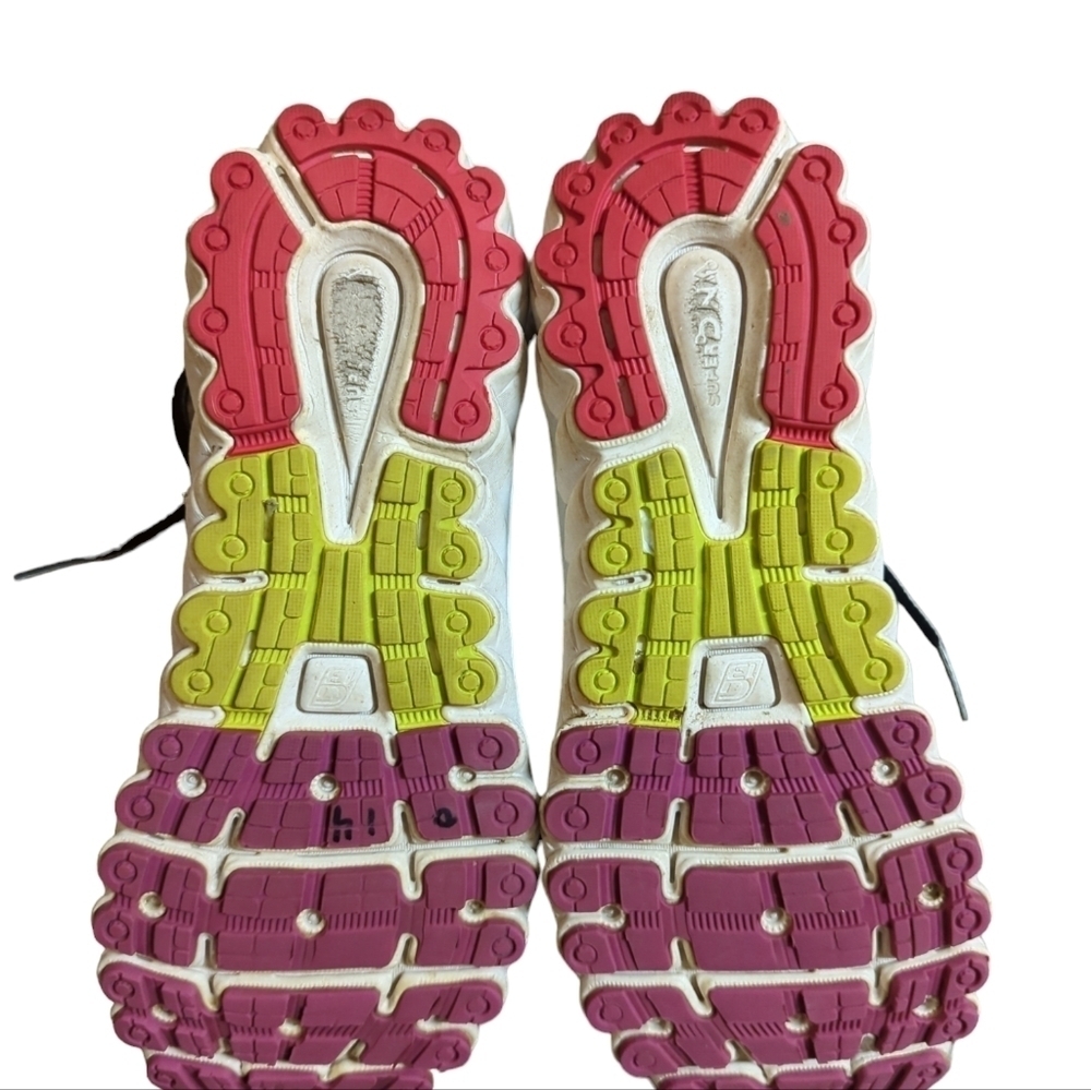 Brooks Glycerin G13 Shoes - Picture 3 of 5